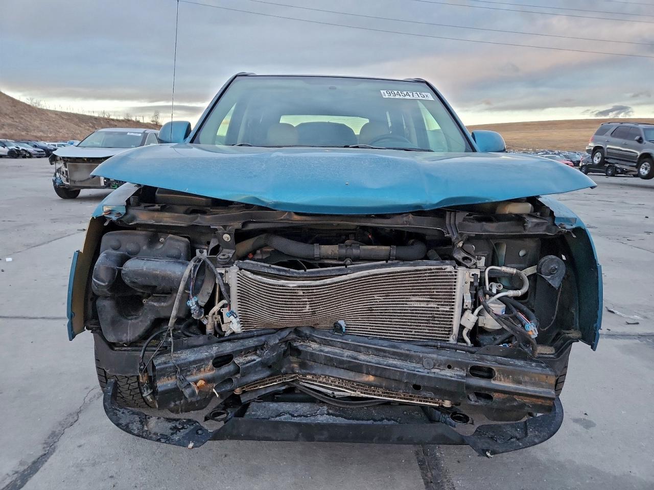 2005 SATURN VUE photo 5