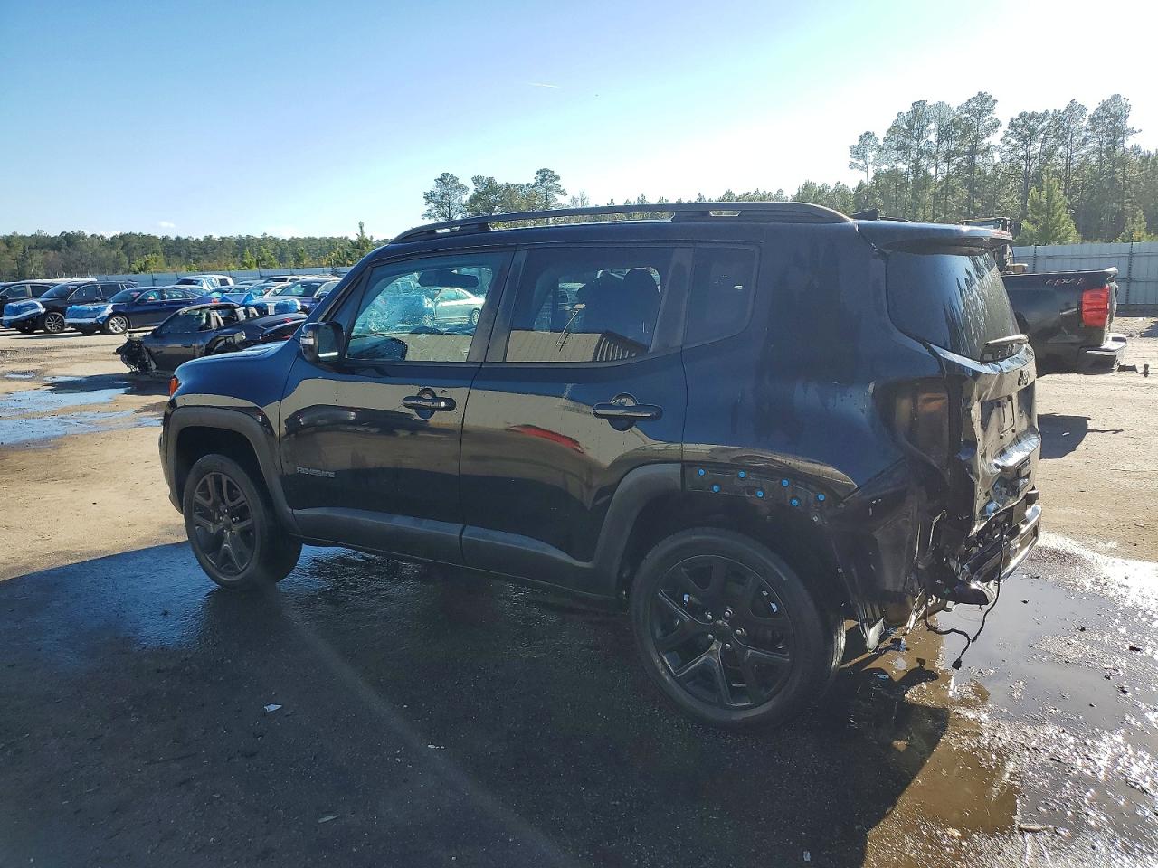 2019 JEEP RENEGADE LATITUDE photo 2