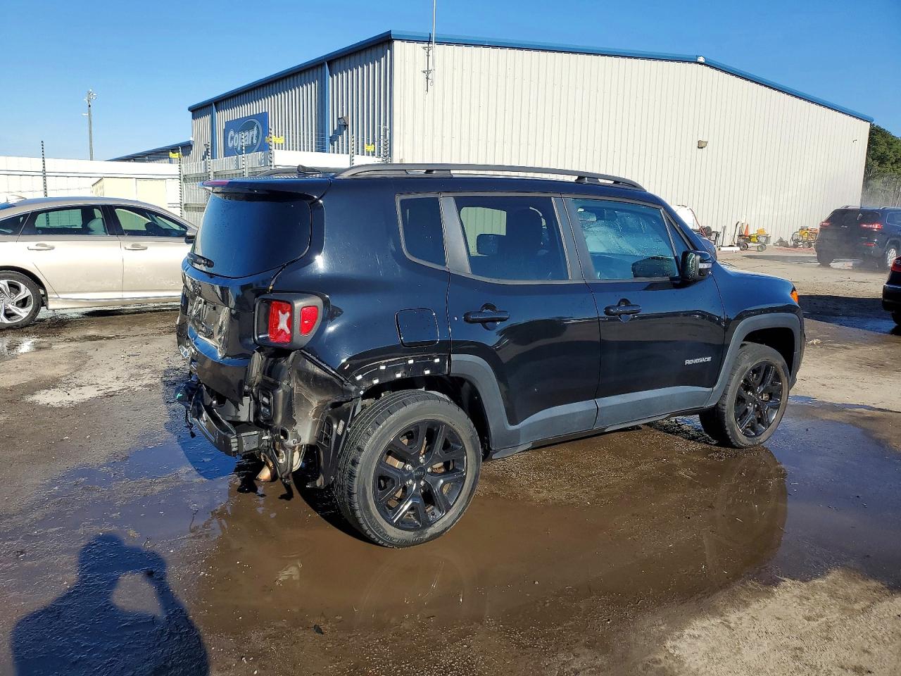 2019 JEEP RENEGADE LATITUDE photo 3