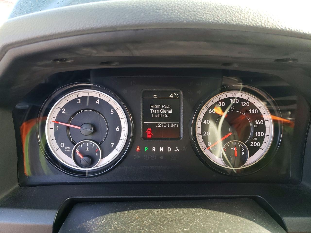 2019 RAM 1500 CLASSIC TRADESMAN photo 9