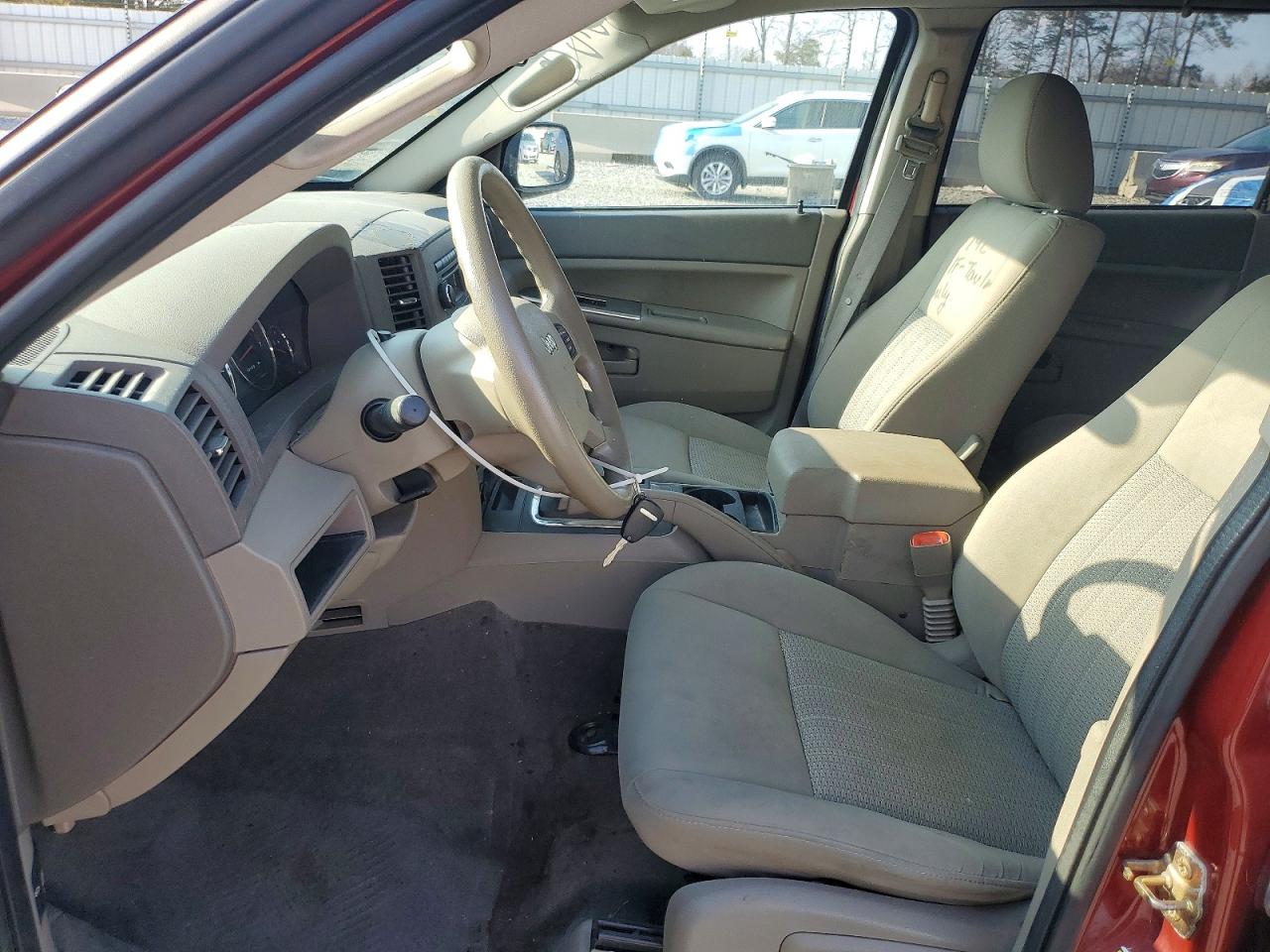 2007 JEEP GRAND CHEROKEE LAREDO photo 7