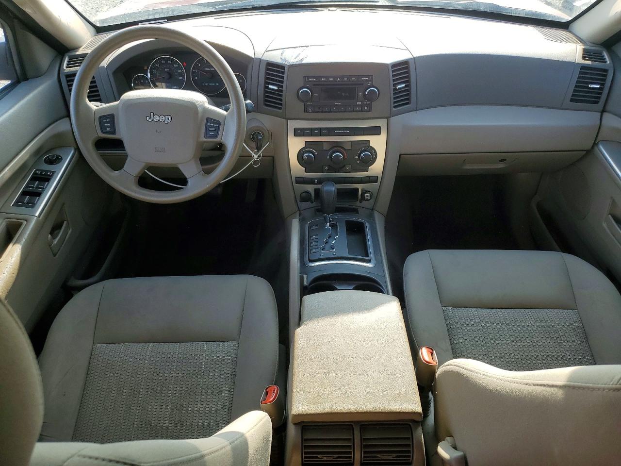2007 JEEP GRAND CHEROKEE LAREDO photo 8