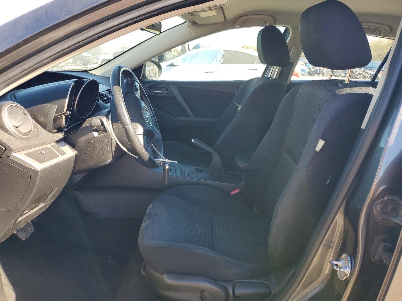 2013 MAZDA 3 I photo 13