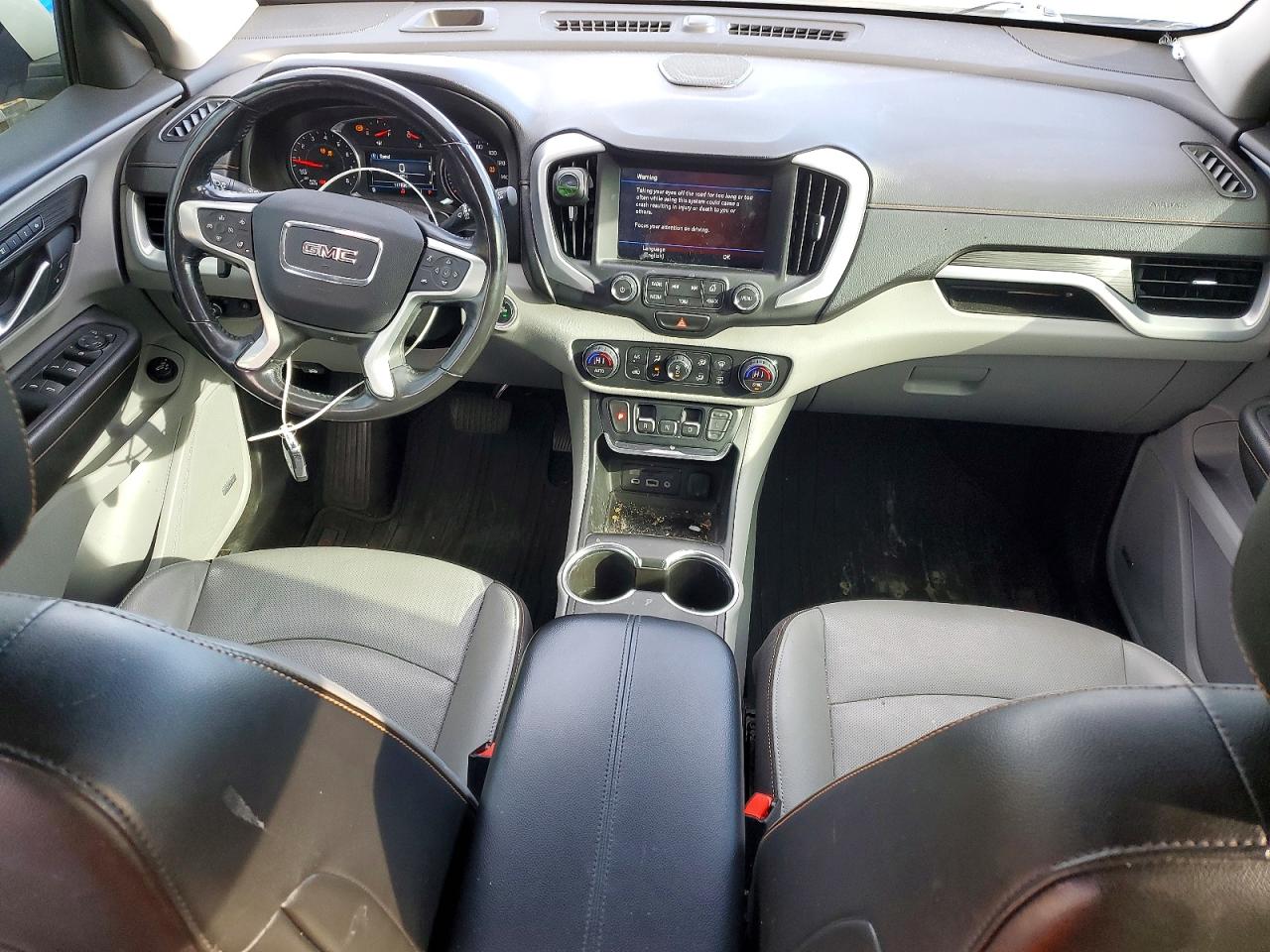 2018 GMC TERRAIN SLT photo 15