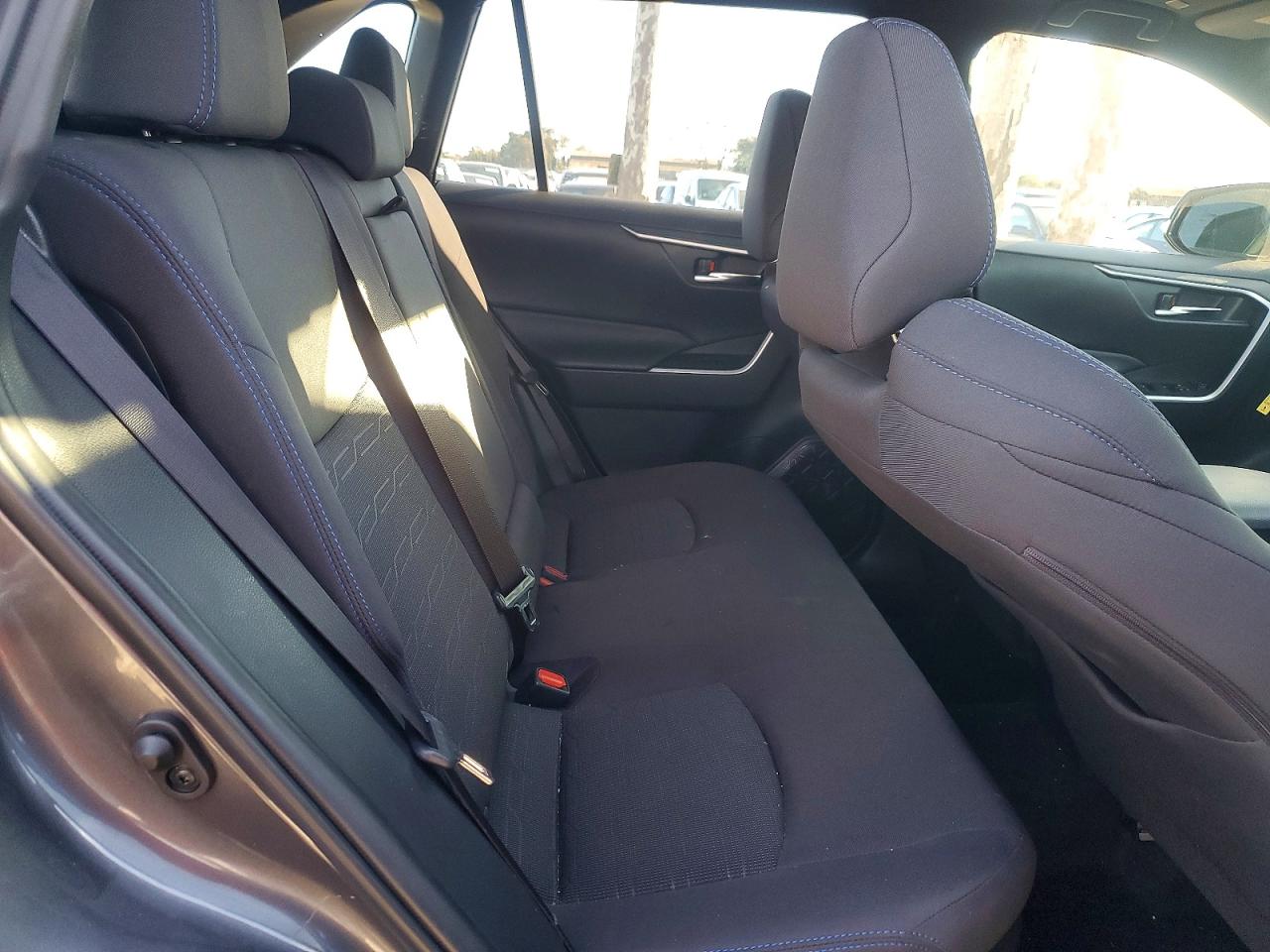 2024 TOYOTA RAV4 SE photo 11