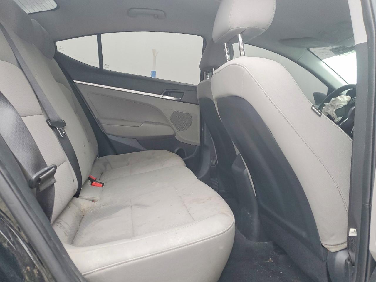 2020 HYUNDAI ELANTRA SE photo 10