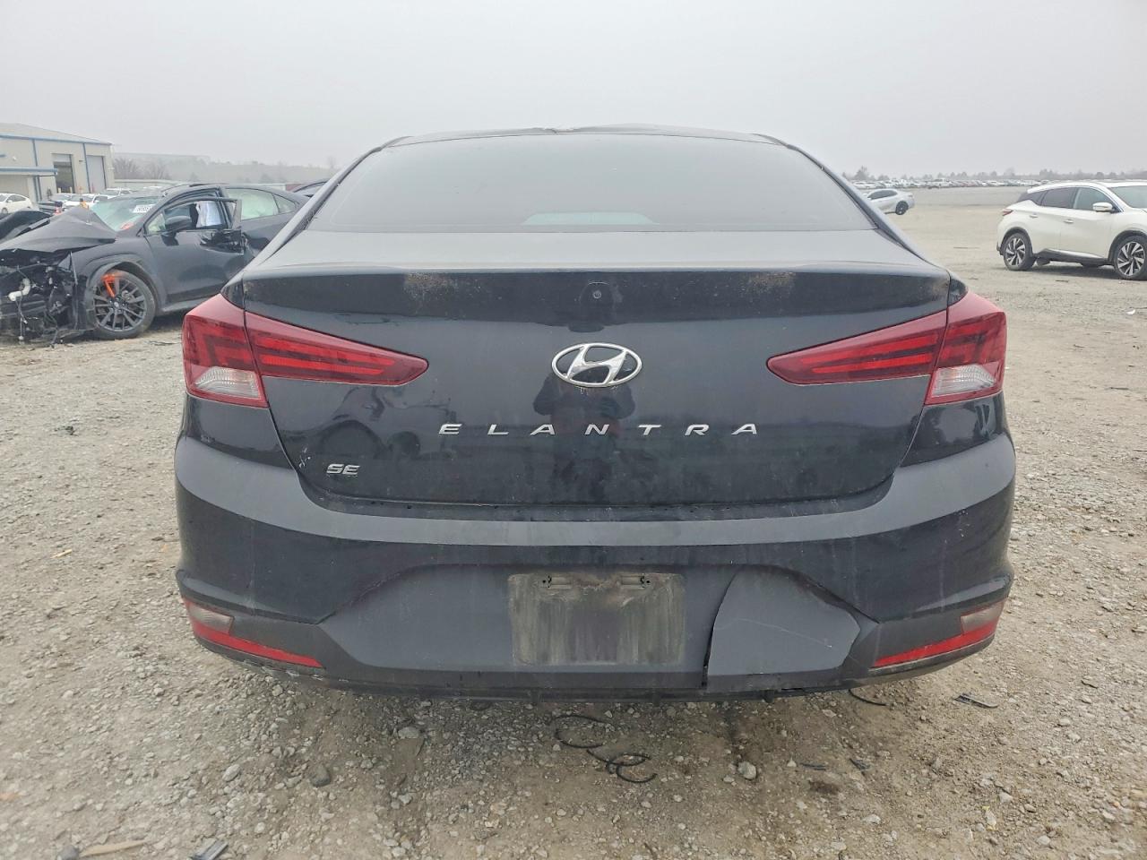 2020 HYUNDAI ELANTRA SE photo 6