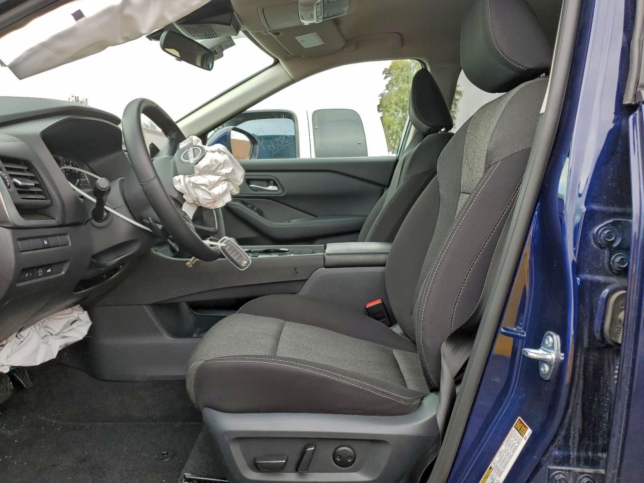 2025 NISSAN ROGUE SV photo 7