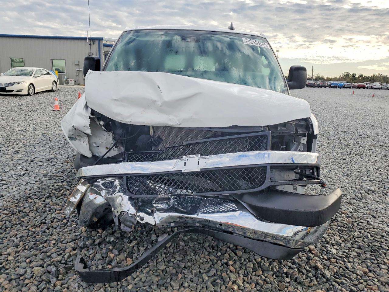 2024 CHEVROLET EXPRESS G3500 LT photo 9