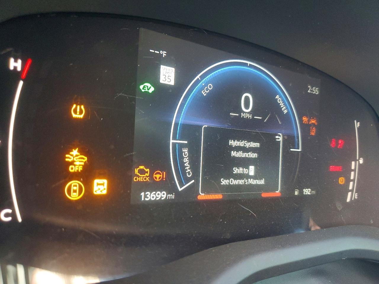 2025 TOYOTA CAMRY SE photo 17