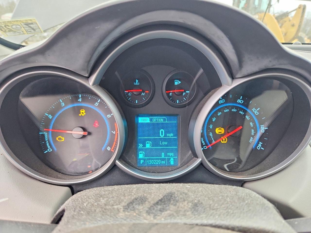 2014 CHEVROLET CRUZE LS photo 9