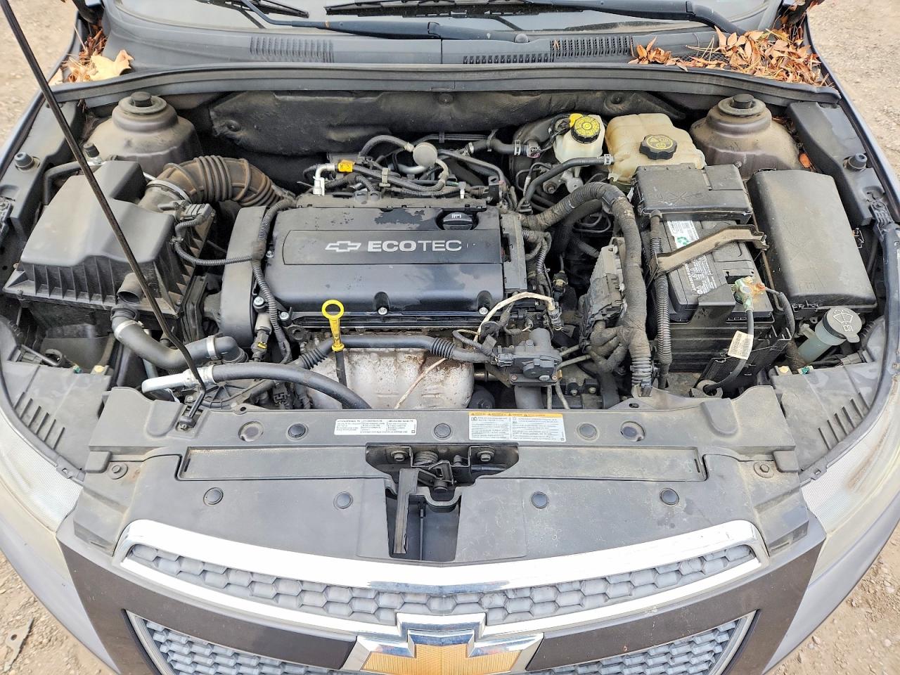 2014 CHEVROLET CRUZE LS photo 11