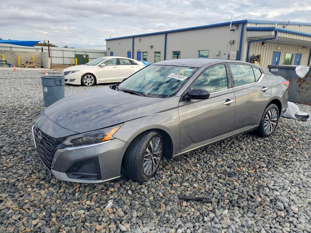 2025 NISSAN ALTIMA