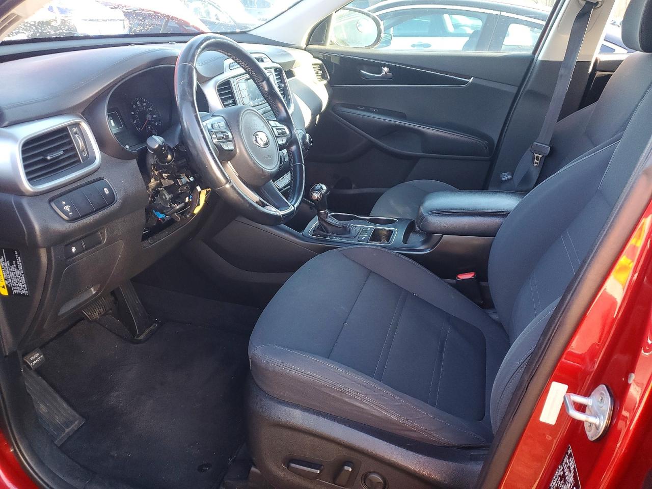 2016 KIA SORENTO LX photo 7