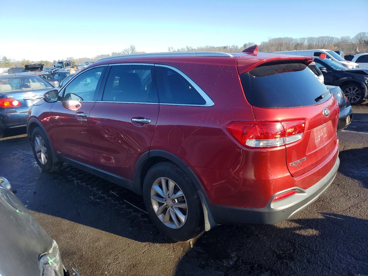 2016 KIA SORENTO LX photo 2
