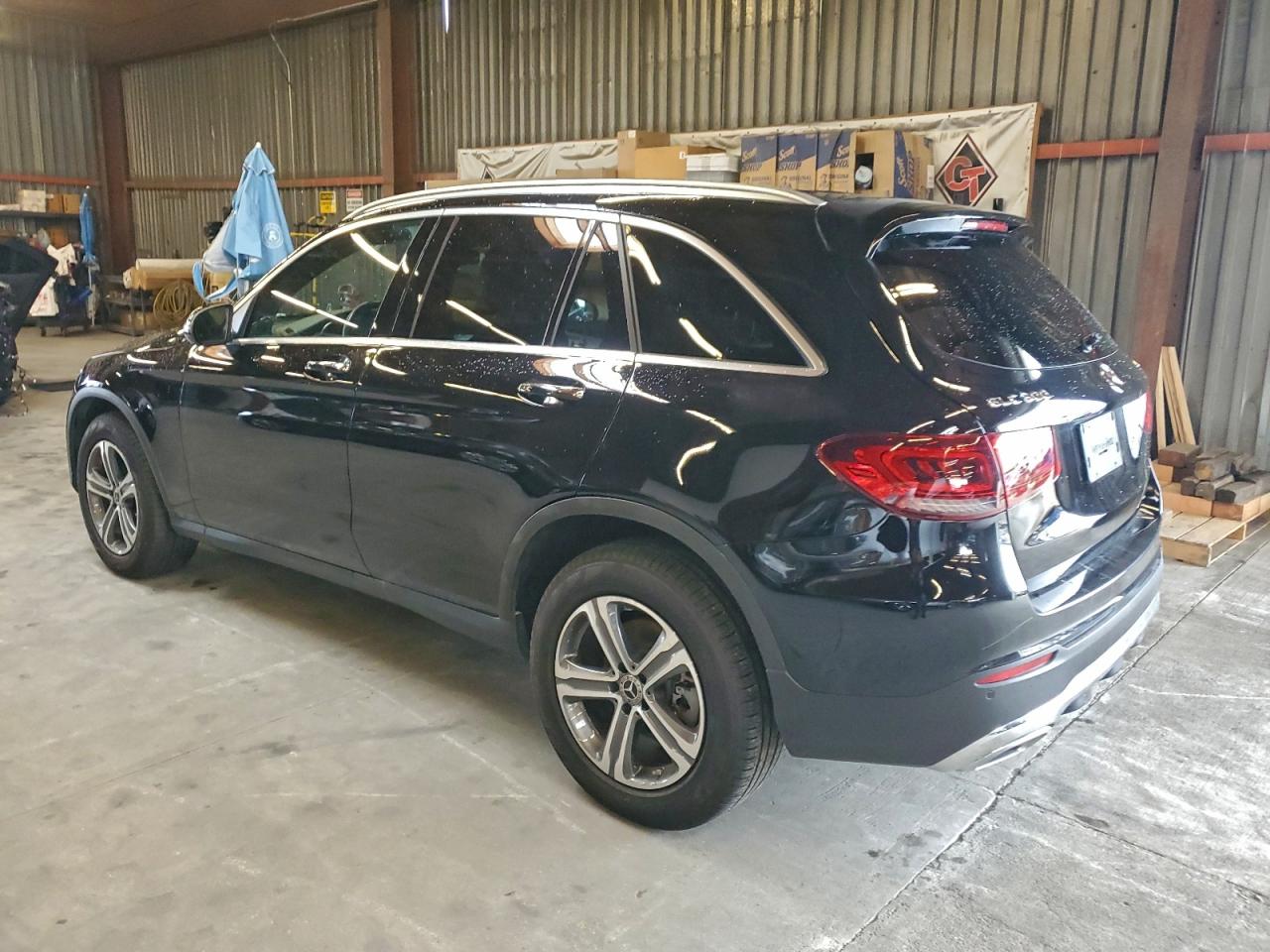 2021 MERCEDES-BENZ GLC 300 4MATIC photo 2