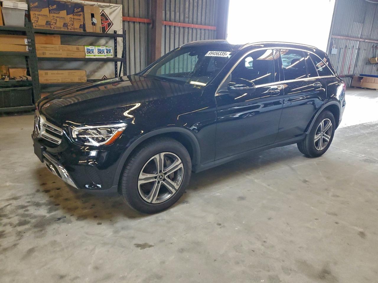 2021 MERCEDES-BENZ GLC