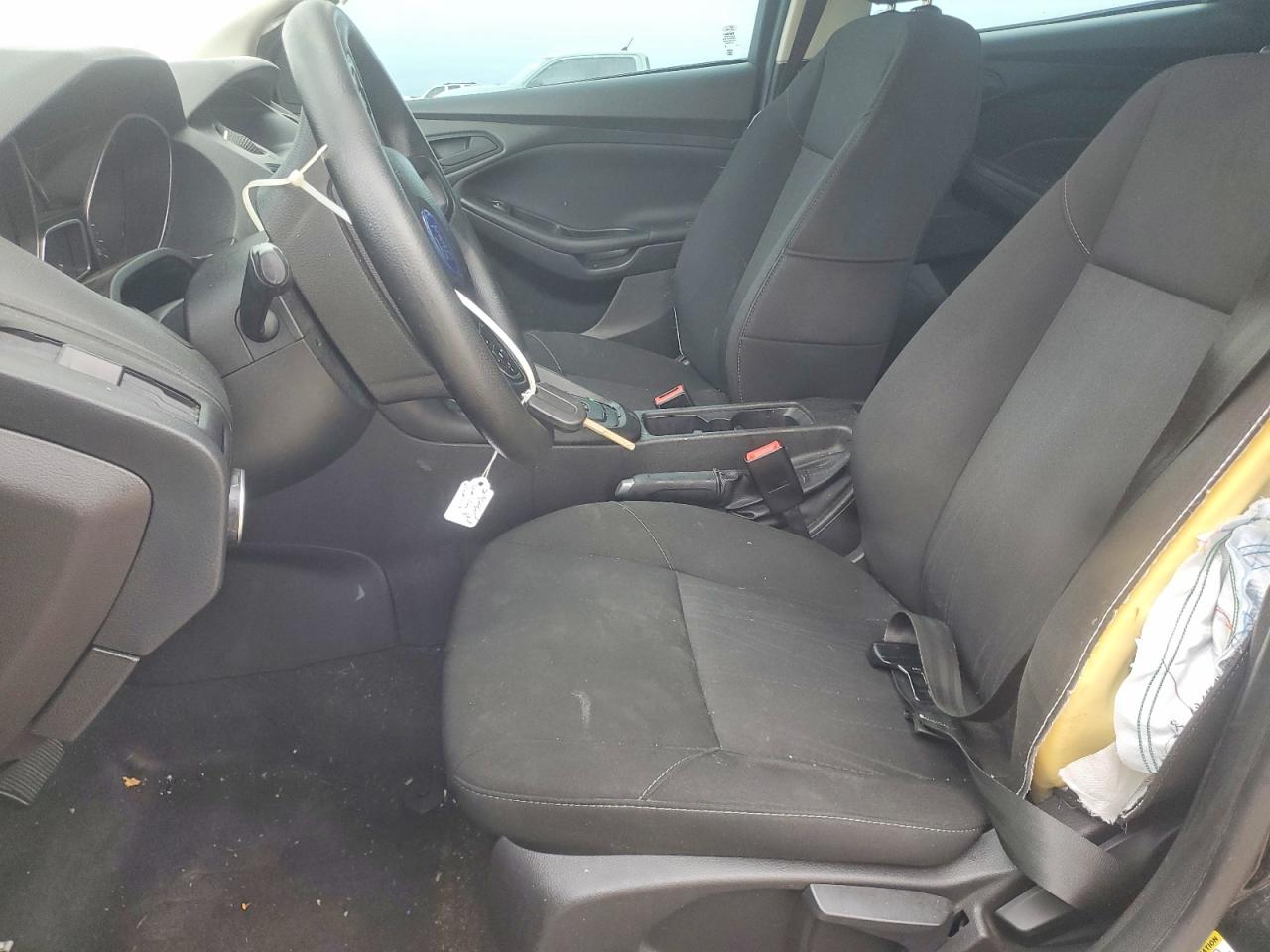 2018 FORD FOCUS S photo 7