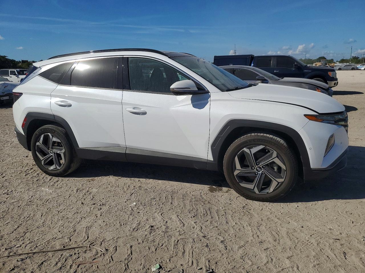 2022 HYUNDAI TUCSON LIMITED photo 4