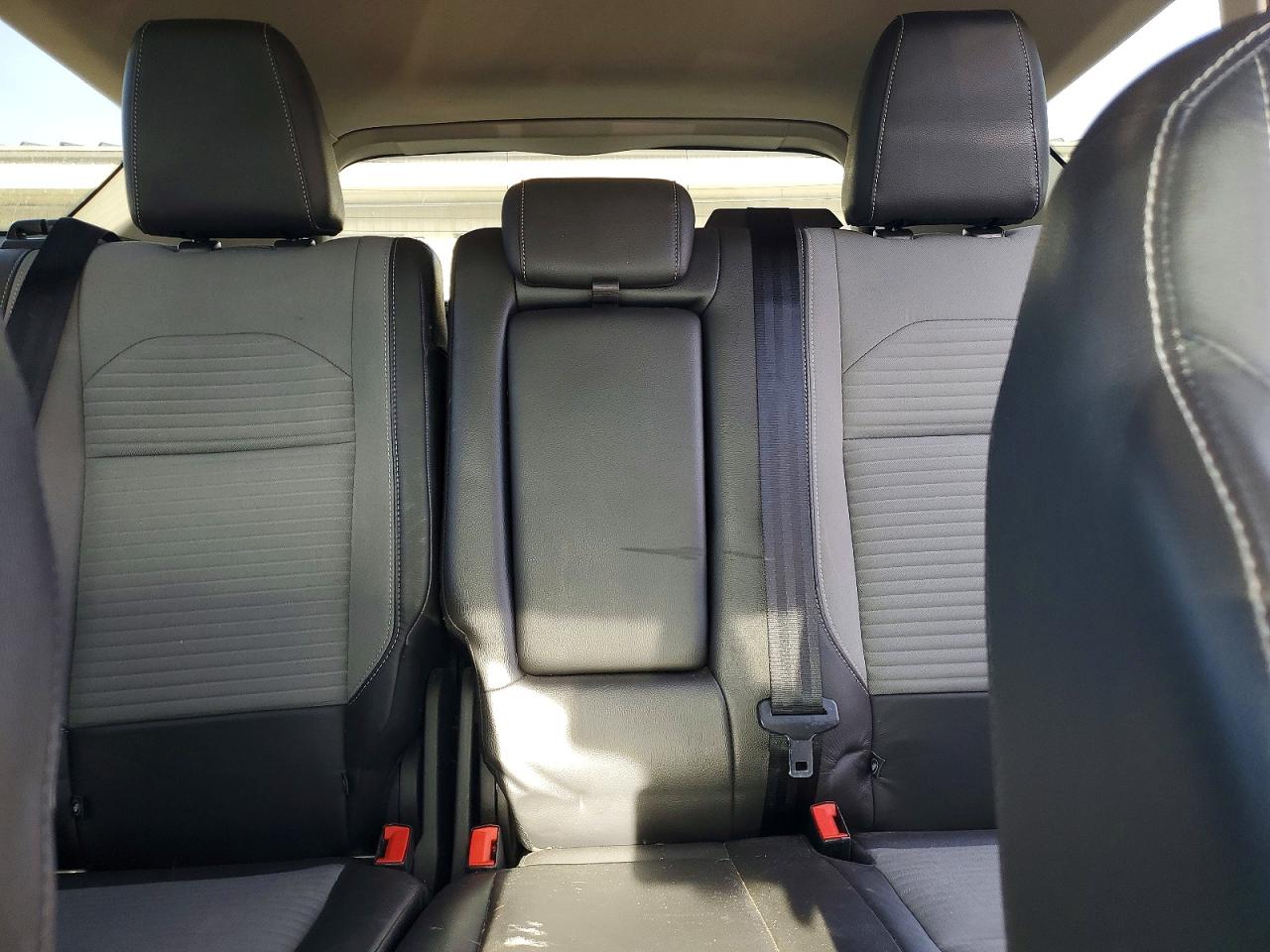 2017 FORD ESCAPE TITANIUM photo 10