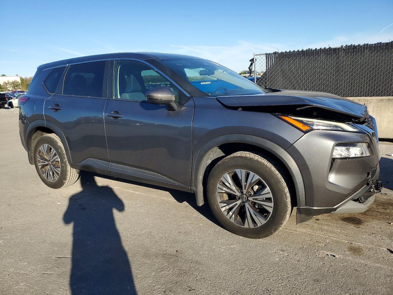 2023 NISSAN ROGUE SV photo 4