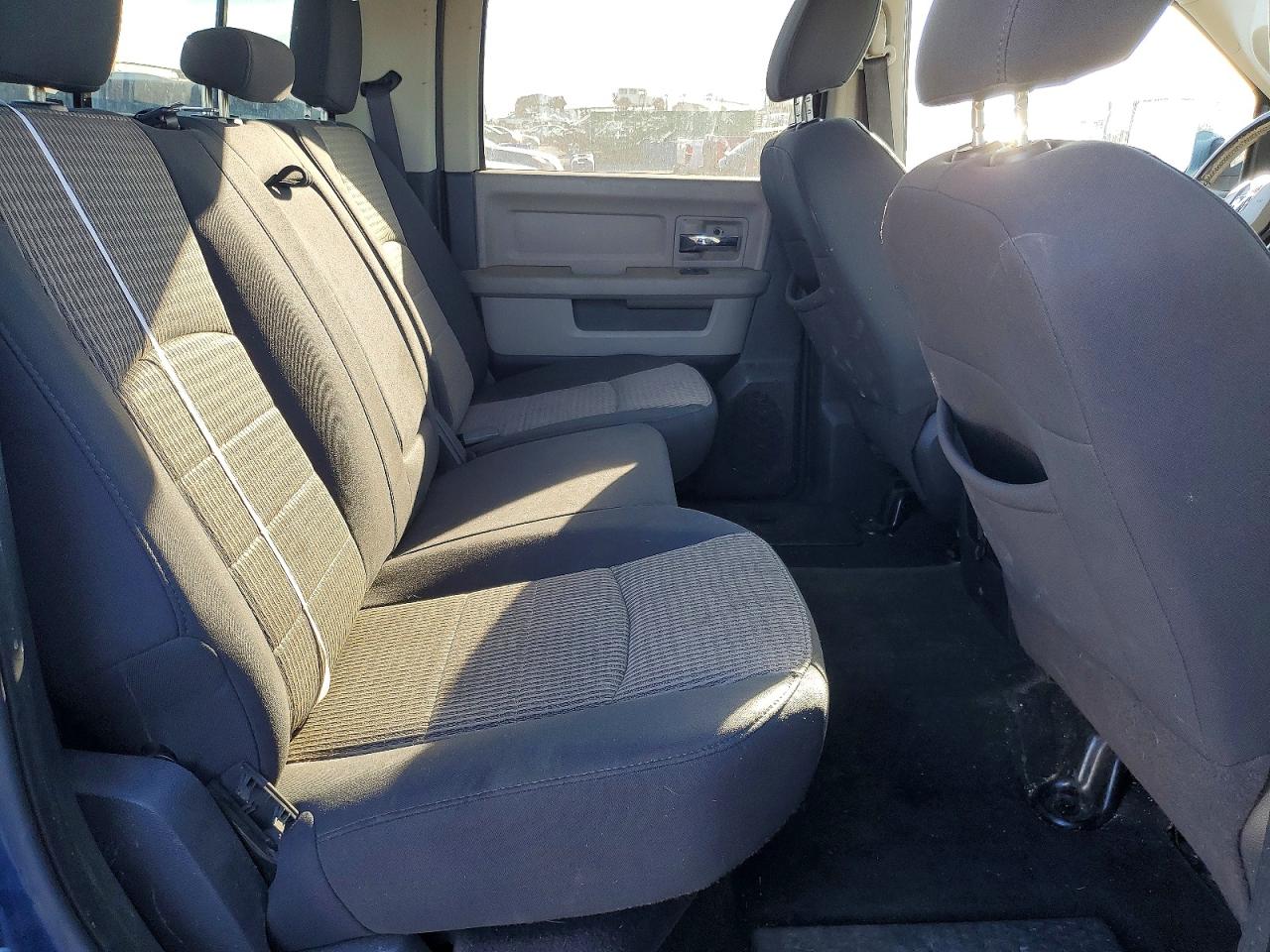 2011 DODGE RAM 1500 photo 10