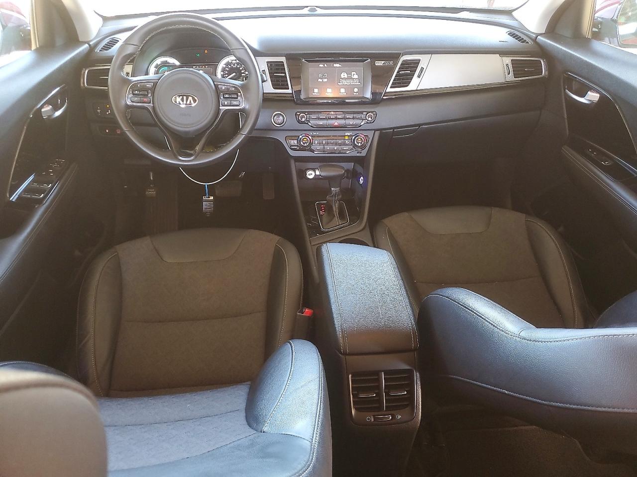 2017 KIA NIRO EX photo 8