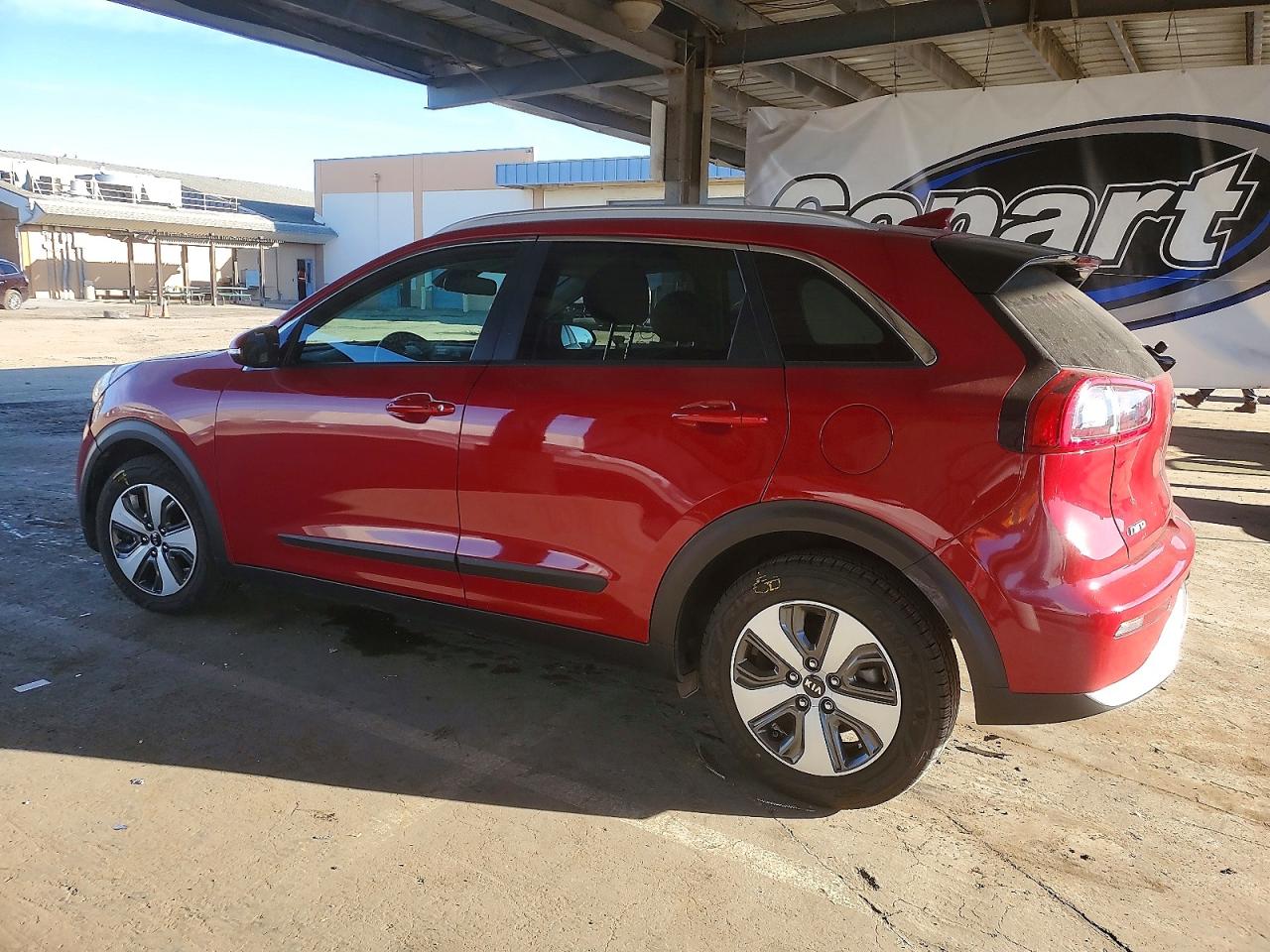 2017 KIA NIRO EX photo 2