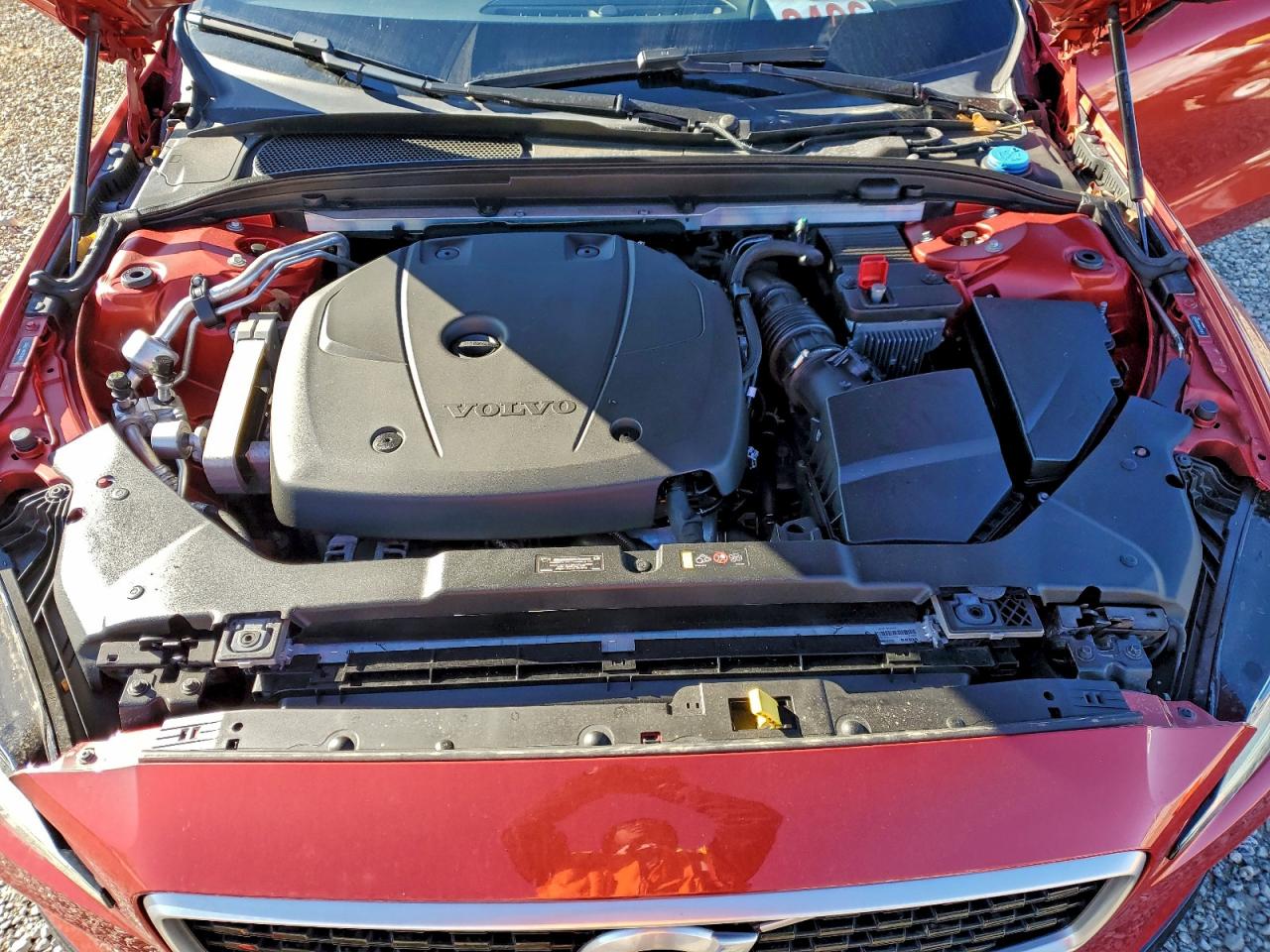 2019 VOLVO S60 T6 R-DESIGN photo 11