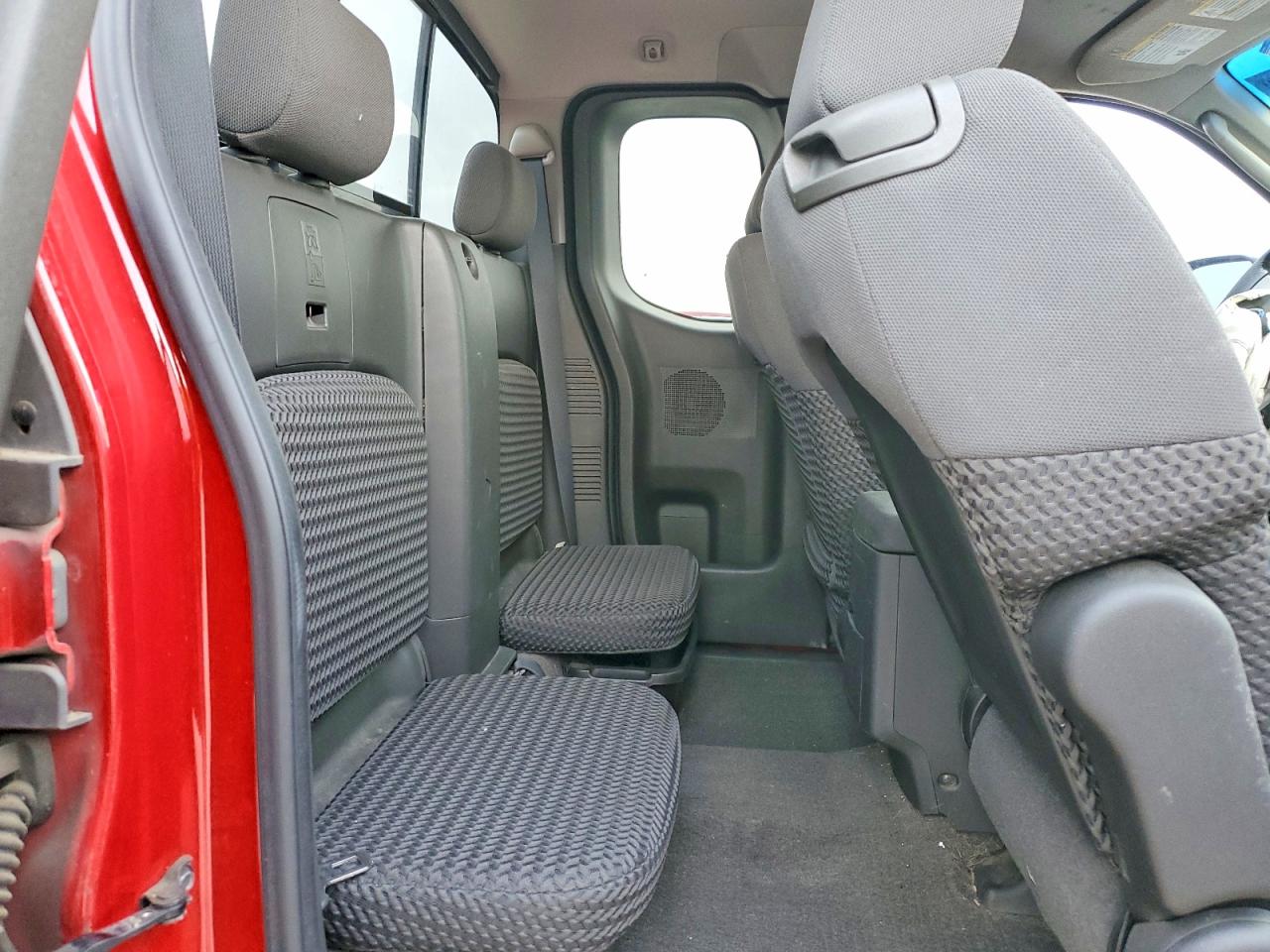 2009 NISSAN FRONTIER KING CAB SE photo 10