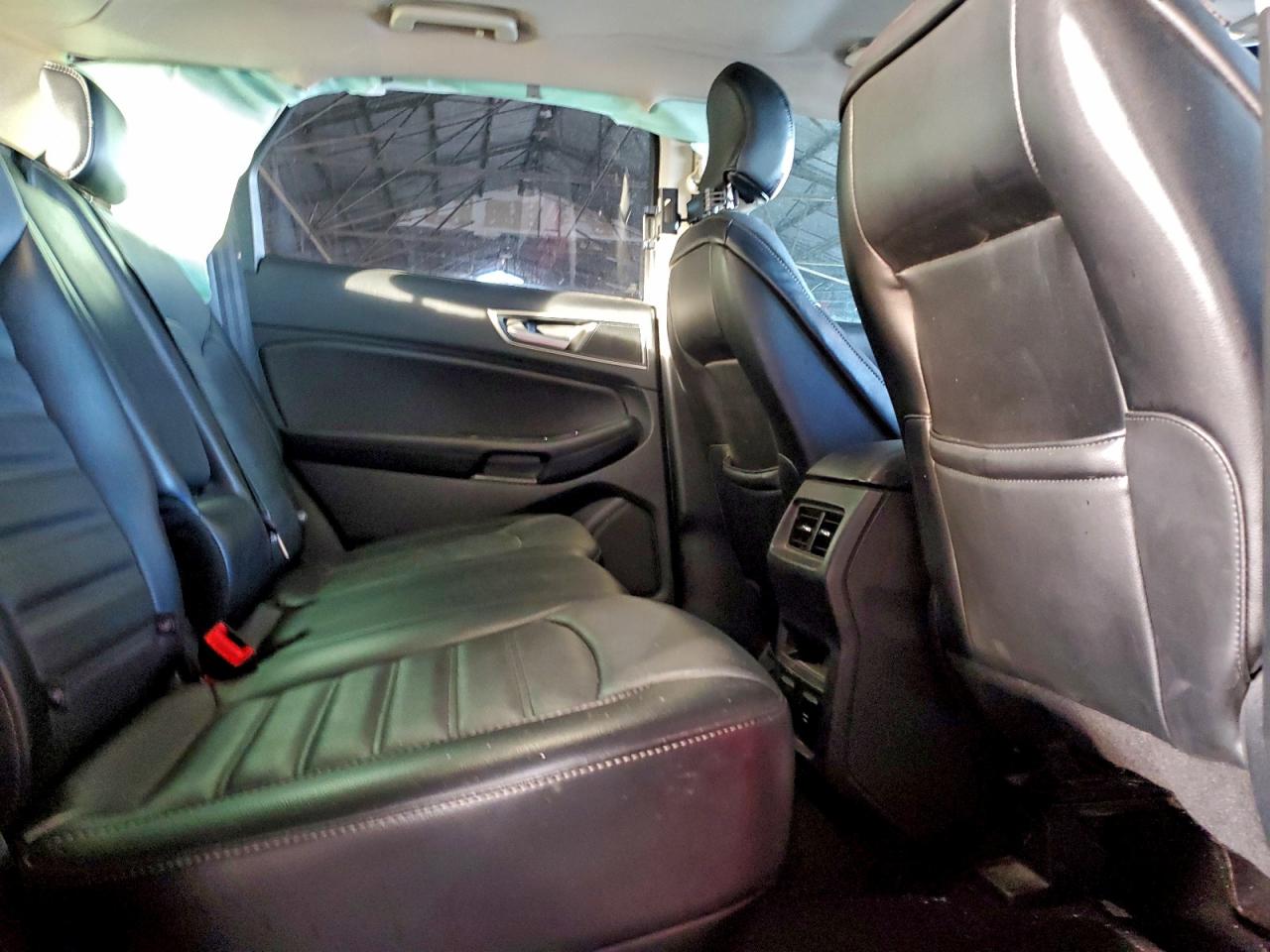 2018 FORD EDGE SEL photo 11