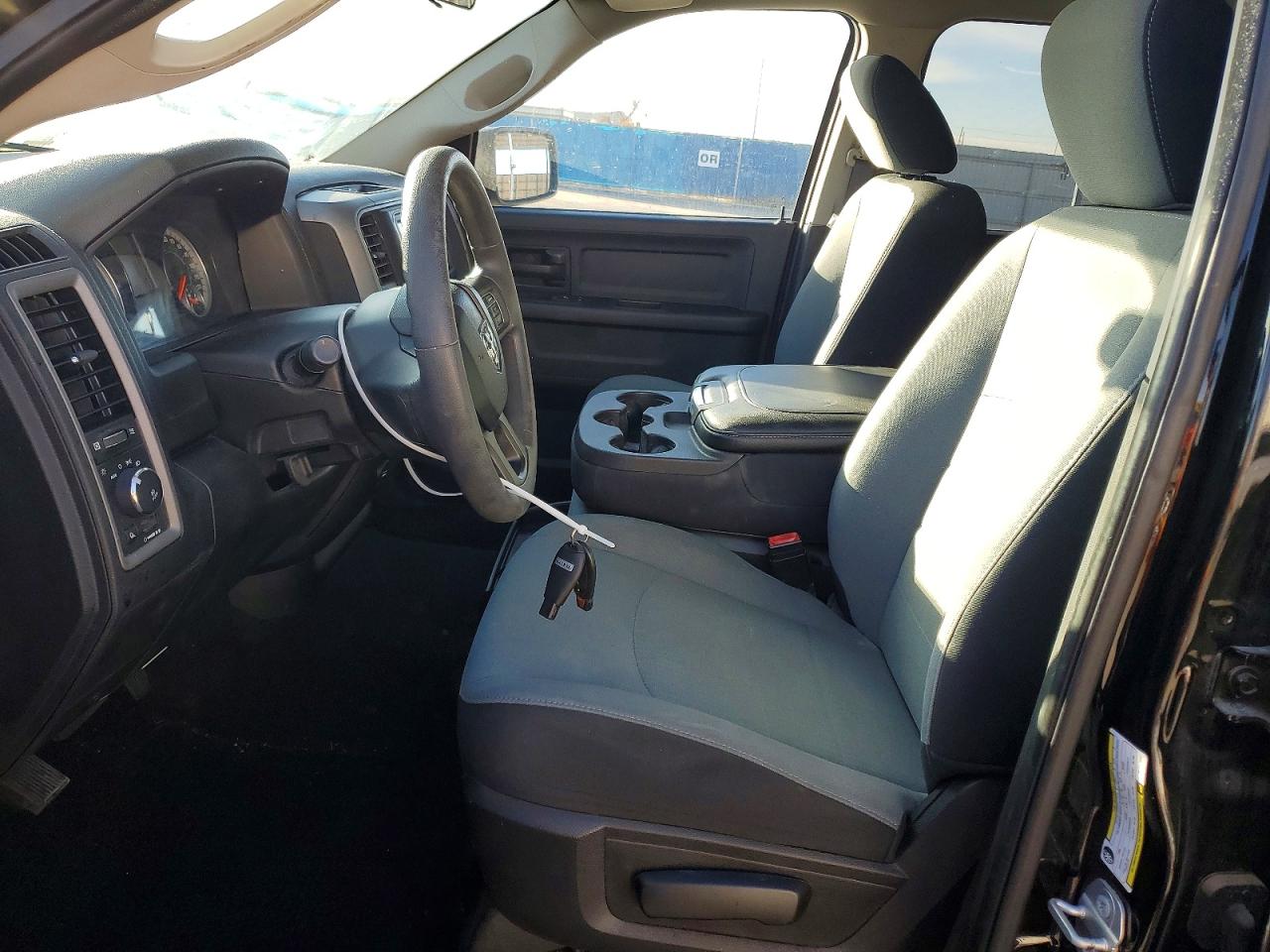 2021 RAM 1500 CLASSIC TRADESMAN photo 7