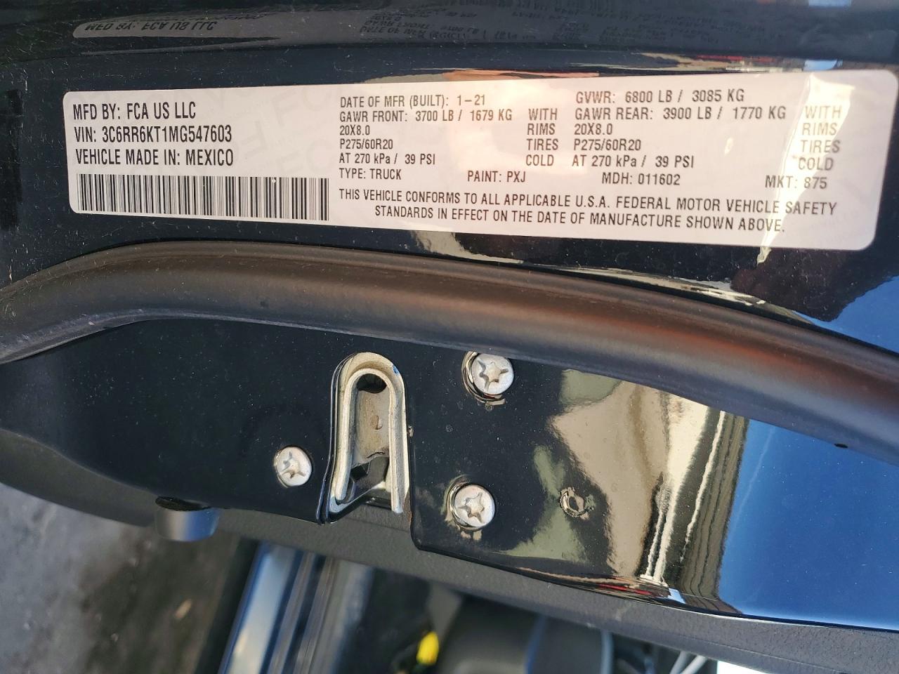 2021 RAM 1500 CLASSIC TRADESMAN photo 12