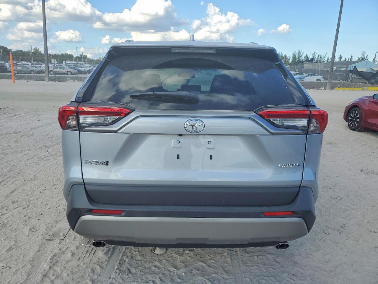 2025 TOYOTA RAV4 LIMITED photo 6