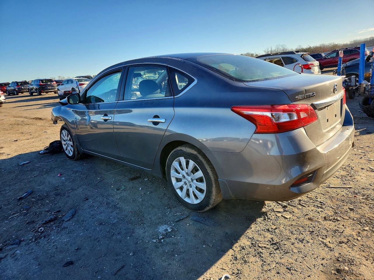 2019 NISSAN SENTRA S photo 2
