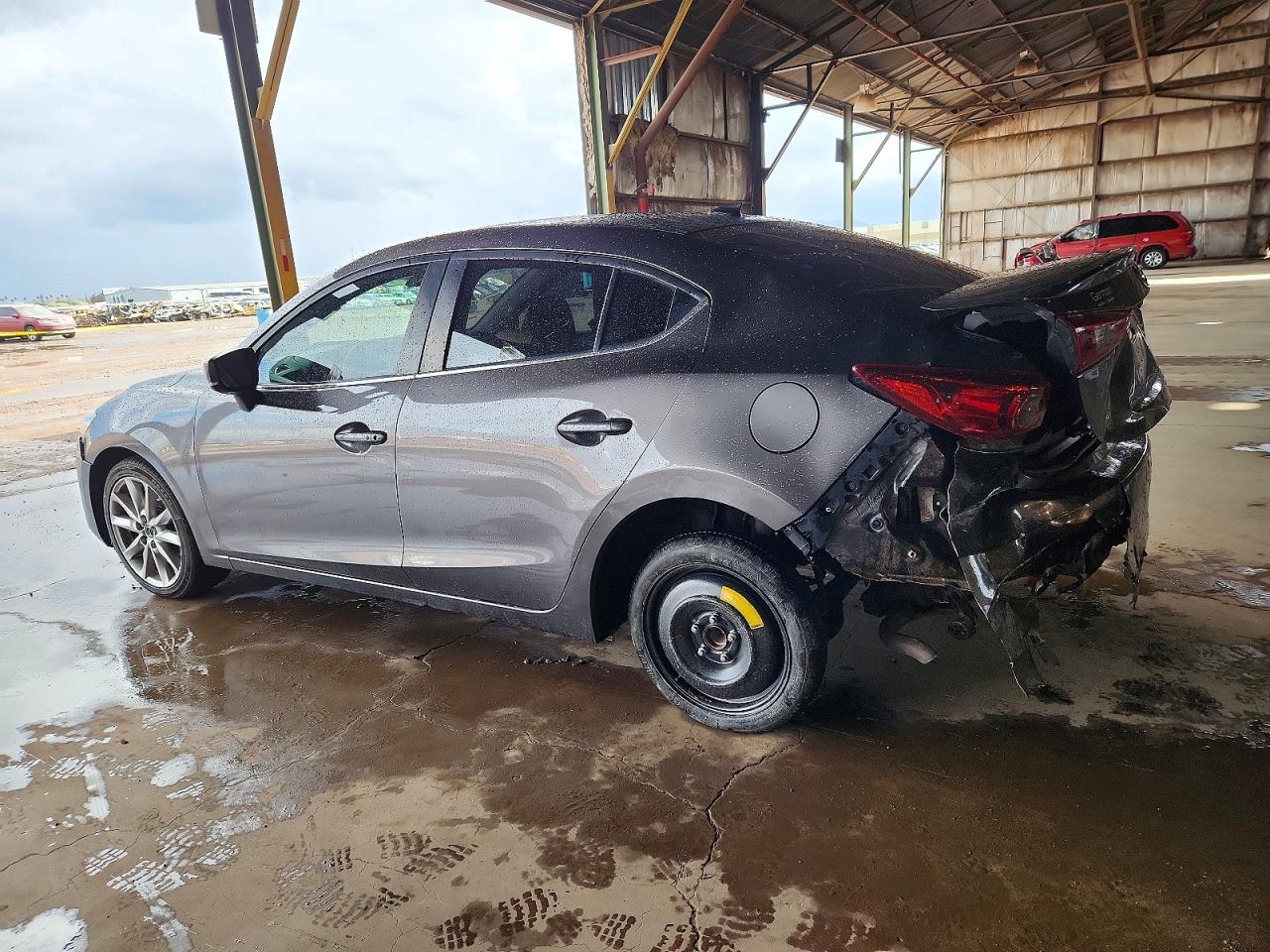 2017 MAZDA 3 TOURING photo 3