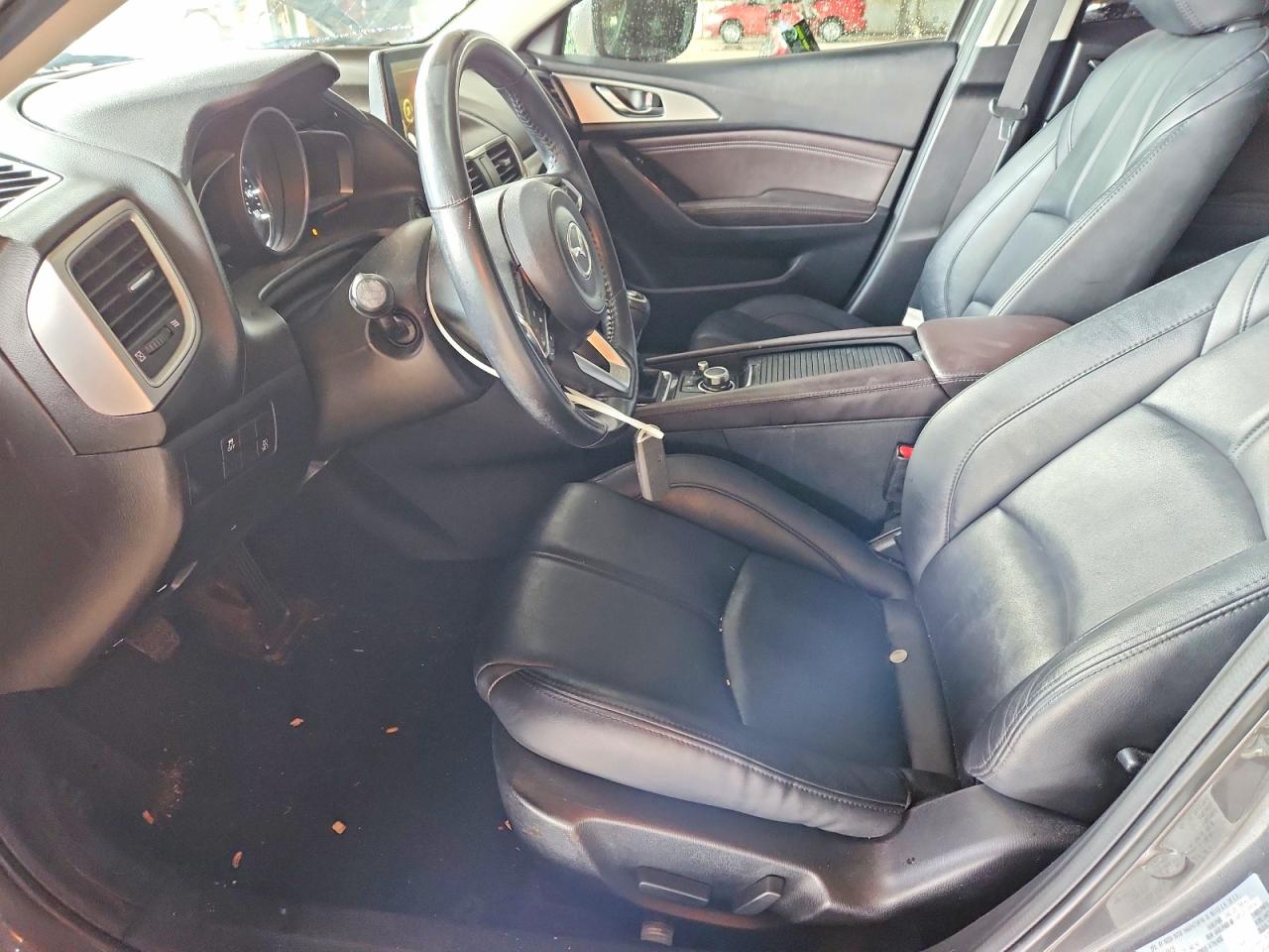 2017 MAZDA 3 TOURING photo 13