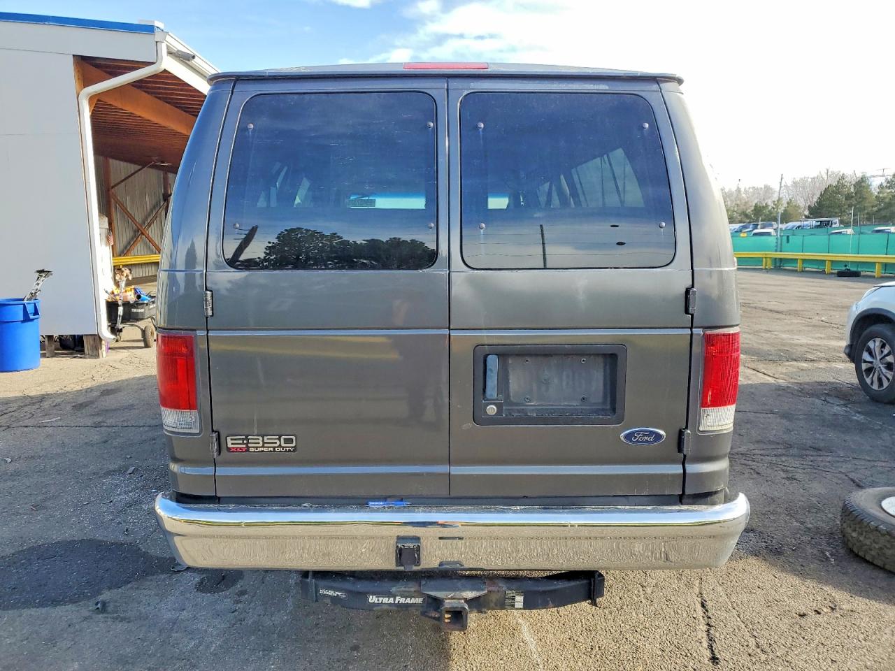 2005 FORD ECONOLINE E350 SUPER DUTY WAGON photo 6