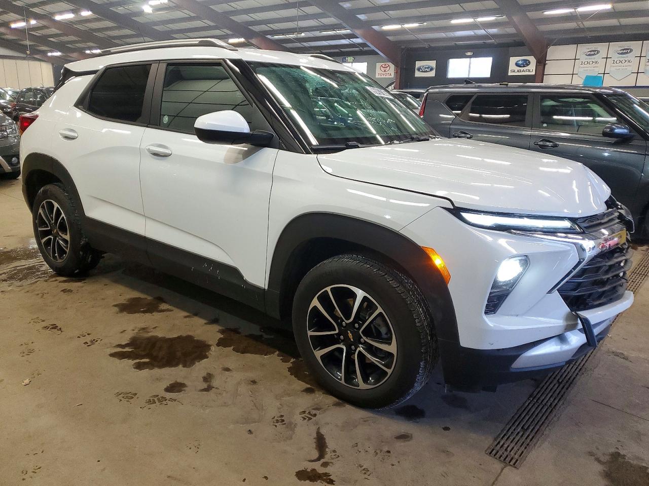 2025 CHEVROLET TRAILBLAZER LT photo 4
