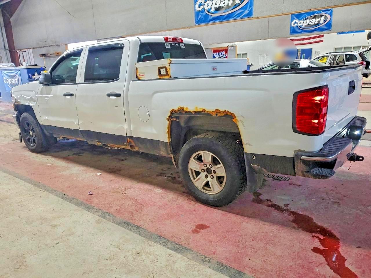 2014 CHEVROLET SILVERADO K1500 LT photo 2