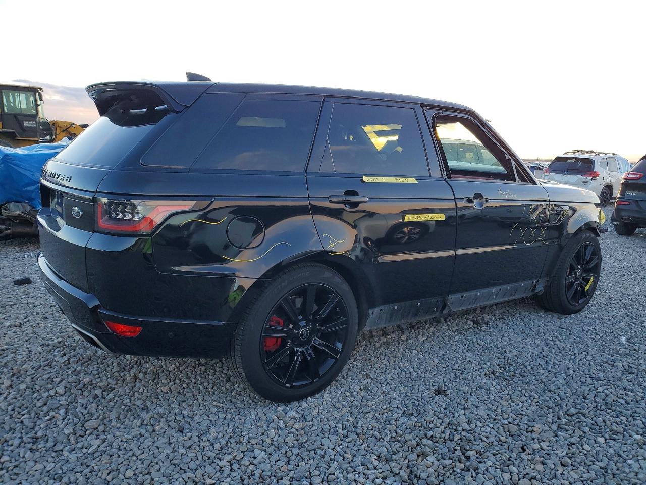 2020 LAND ROVER RANGE ROVER SPORT HST photo 3