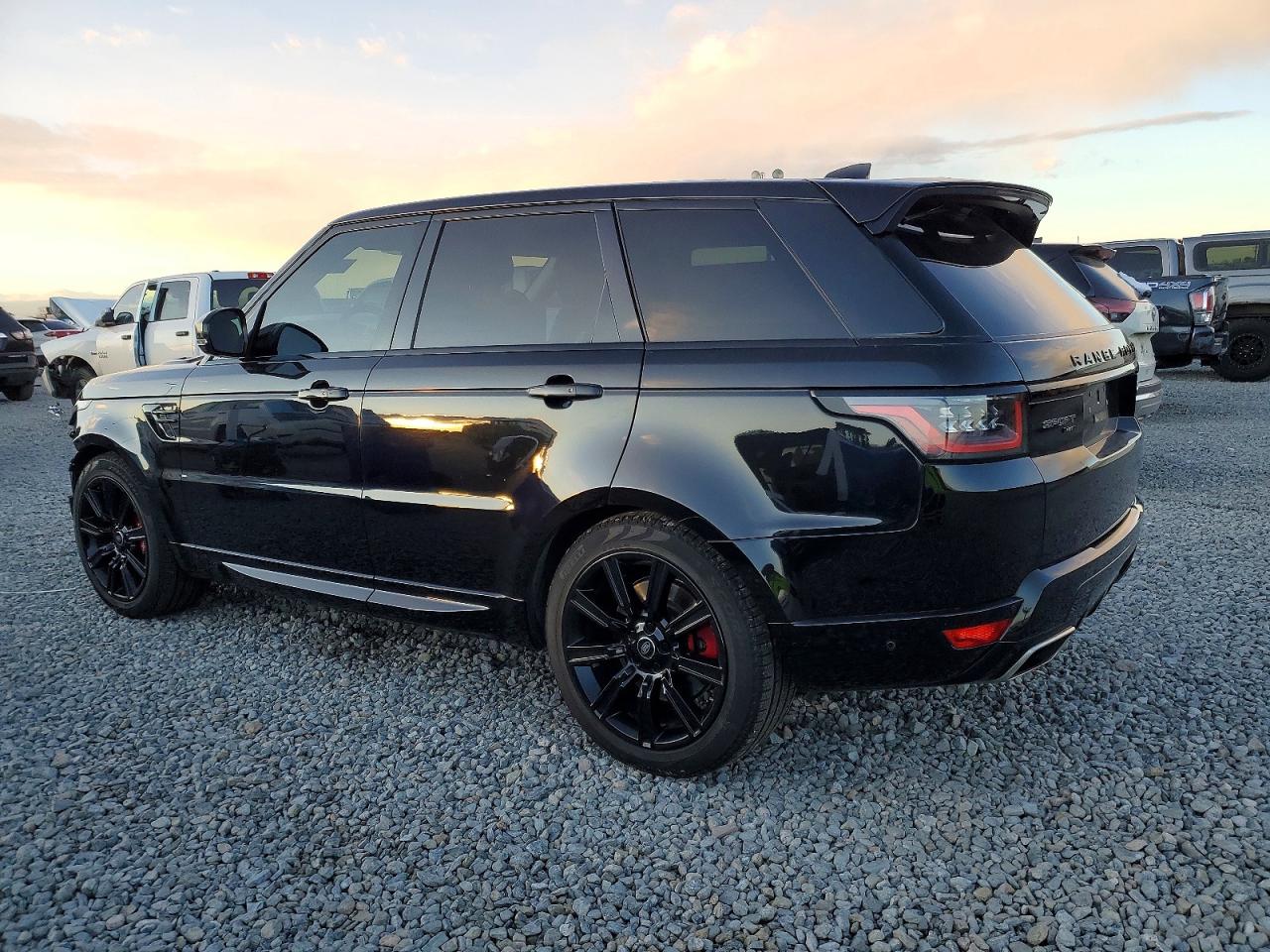 2020 LAND ROVER RANGE ROVER SPORT HST photo 2