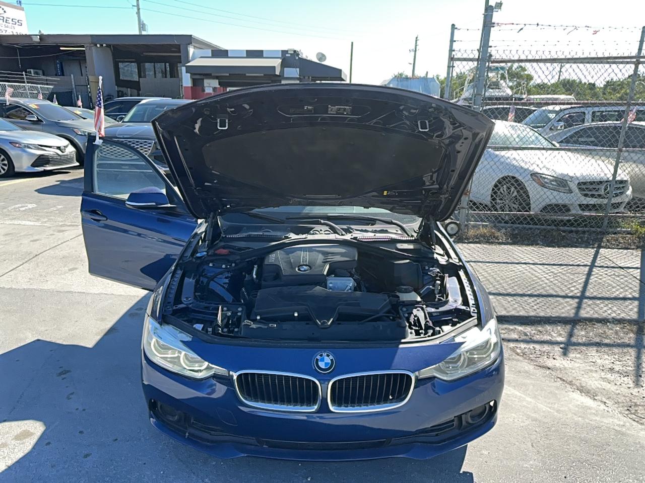 2018 BMW 320 I photo 7