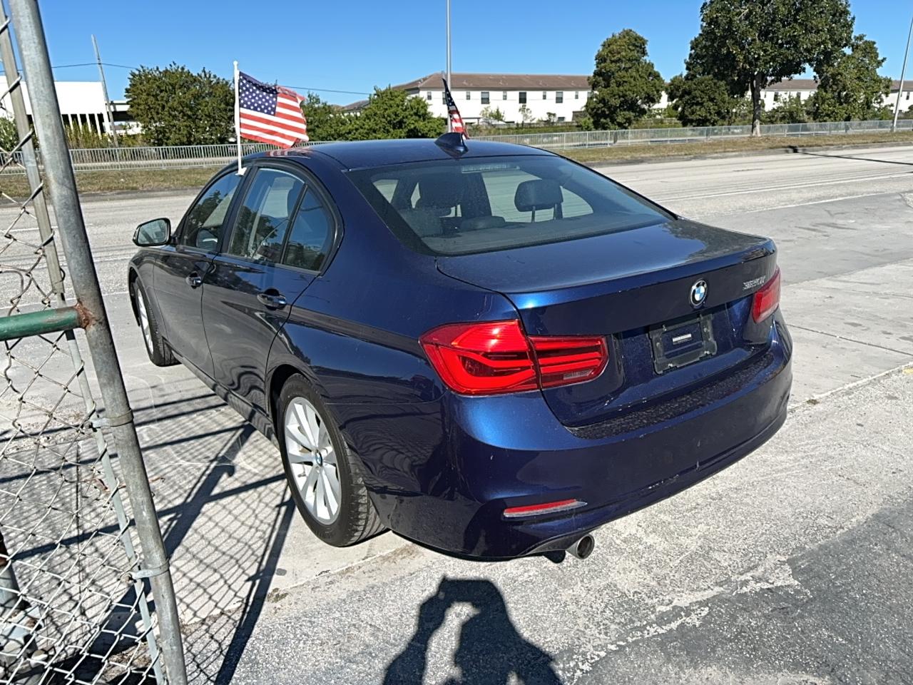 2018 BMW 320 I photo 3