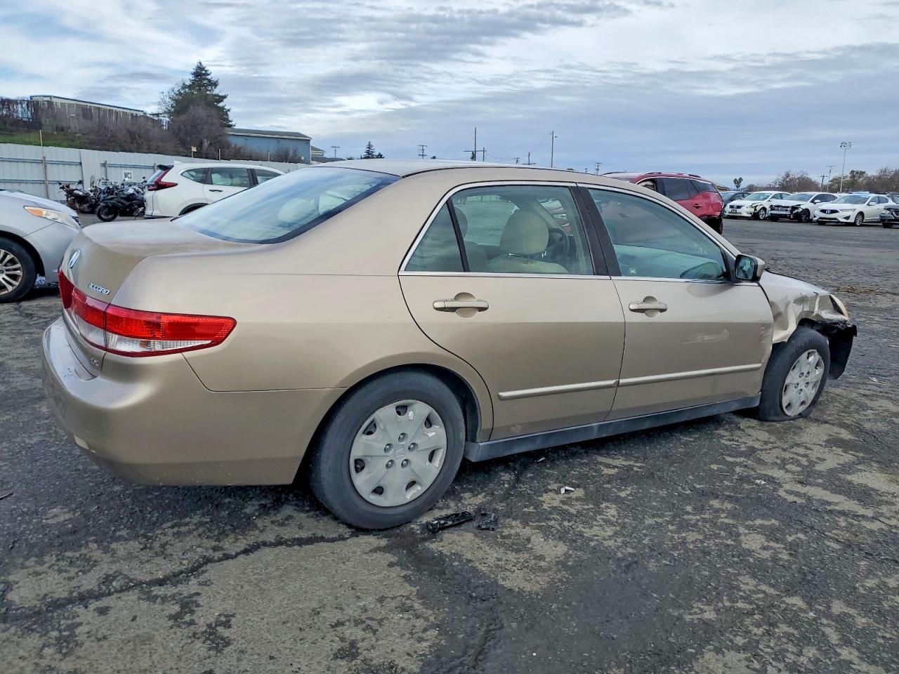 2003 HONDA ACCORD LX photo 3