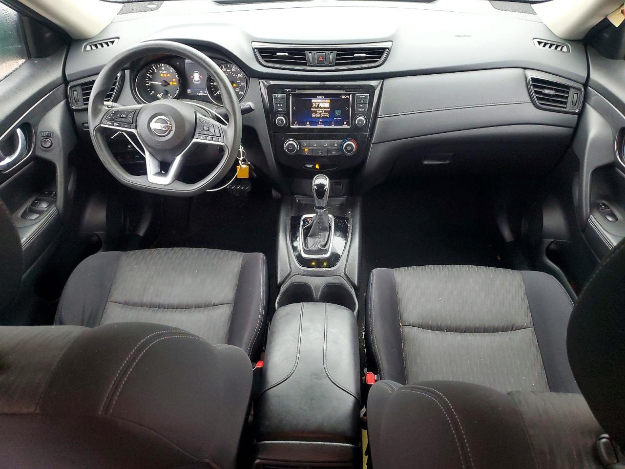 2018 NISSAN ROGUE S photo 8