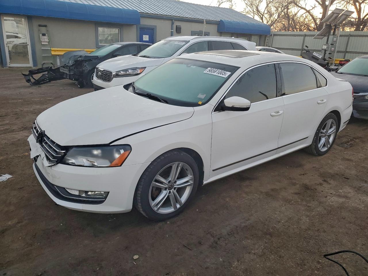 2015 VOLKSWAGEN PASSAT