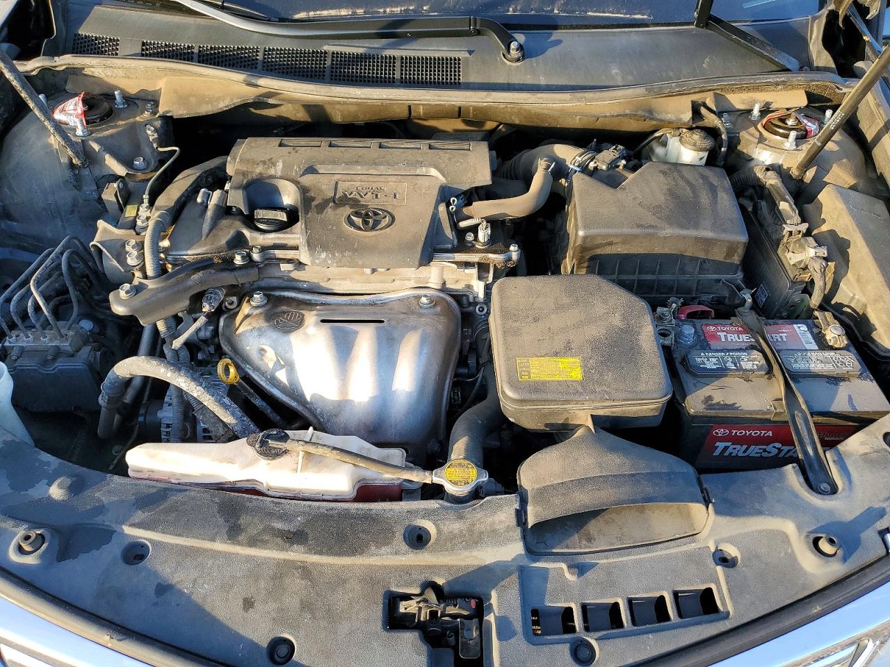 2012 TOYOTA CAMRY BASE photo 11
