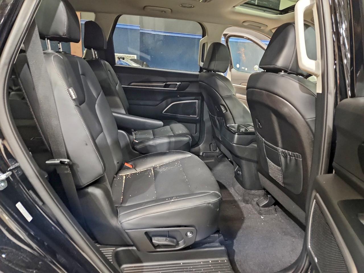 2025 KIA TELLURIDE S photo 11