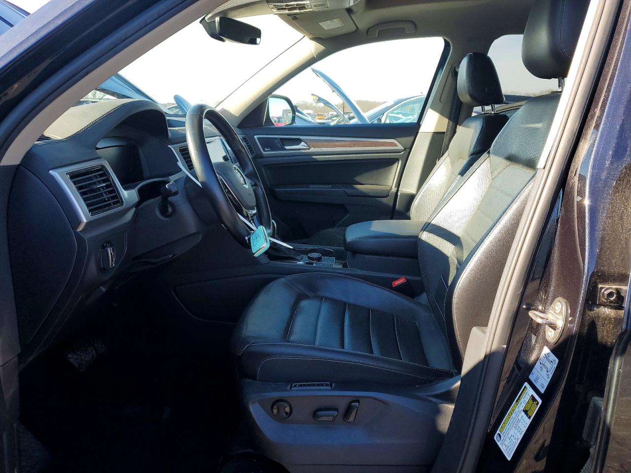2018 VOLKSWAGEN ATLAS SEL PREMIUM photo 7